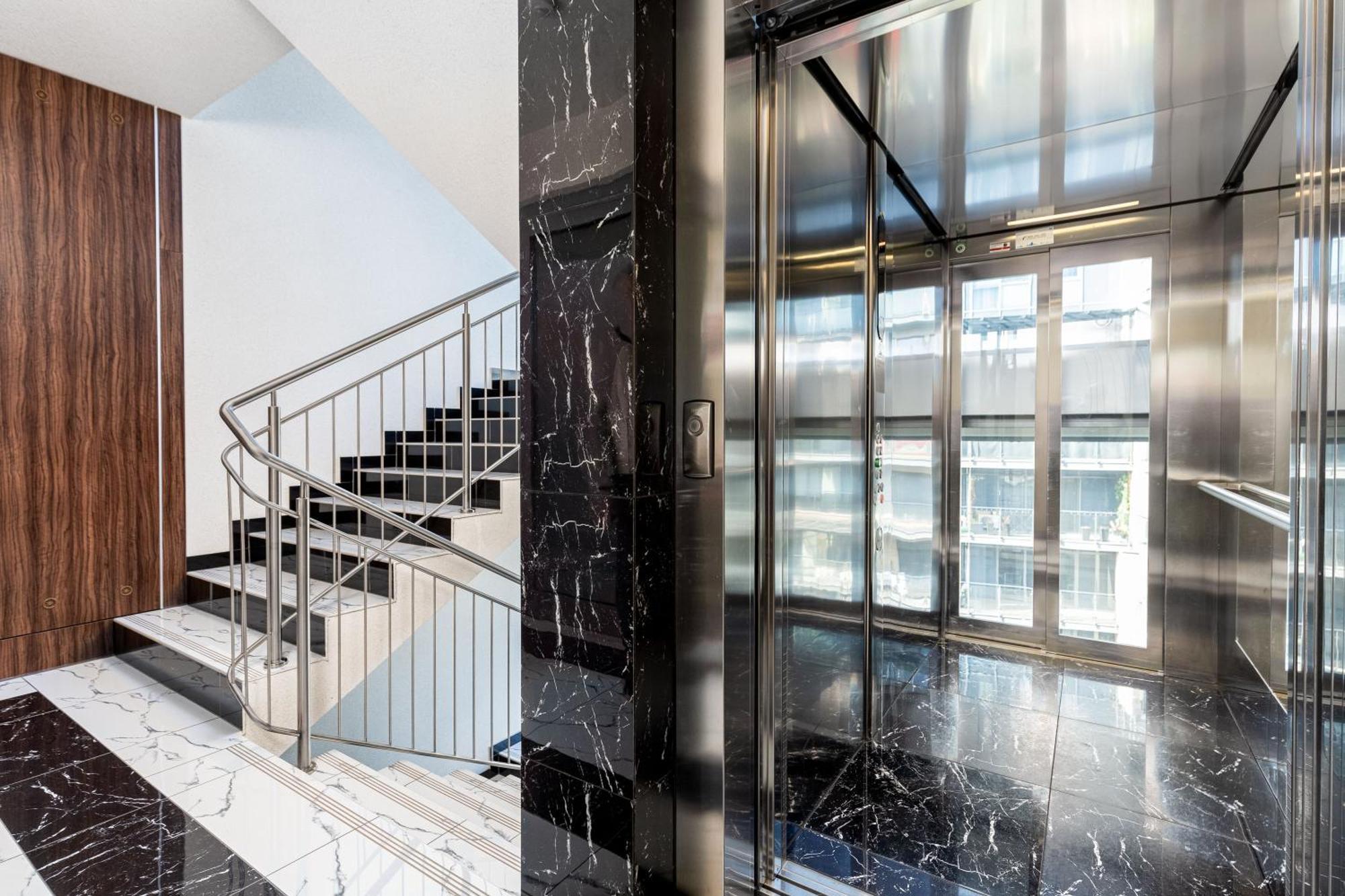 Ga Luxury G29 Apartament *